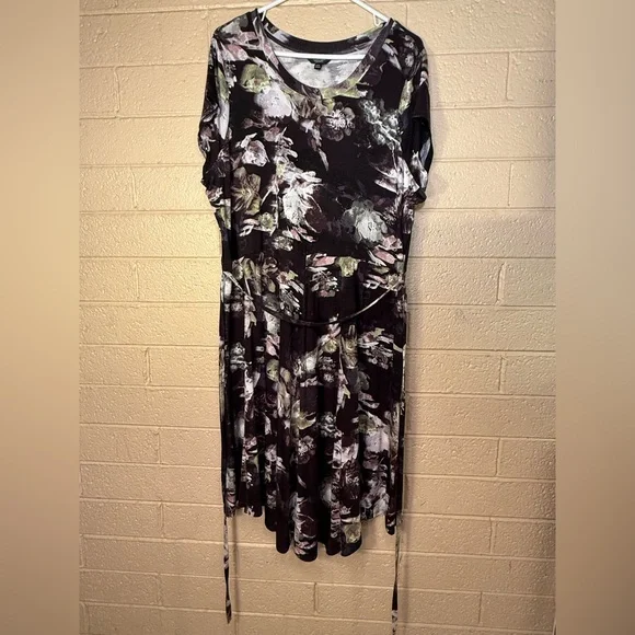 Simply Vera Vera Wang Black Floral Midi Dress - Picture 1 of 7
